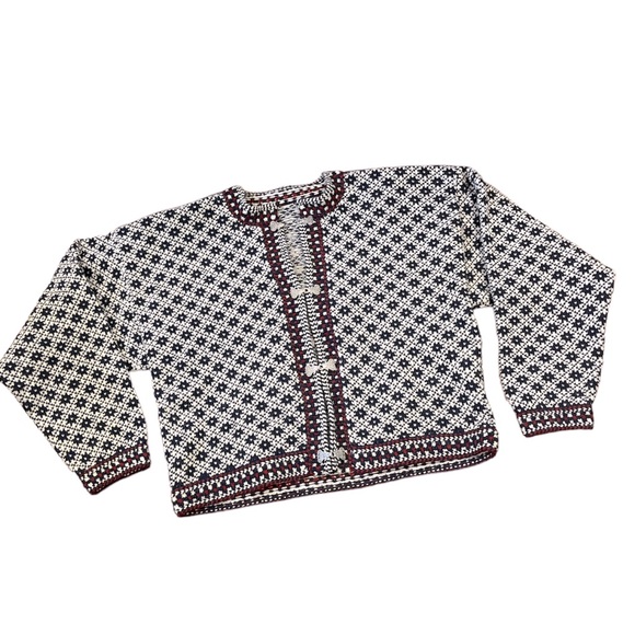 Vintage ski knit sweater cardigan metal clasps